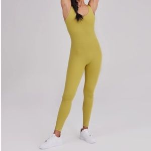 Girlfriend Collective Pear Scoop Unitard